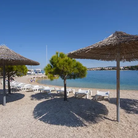 Beader Brodarica (Sibenik-Knin)