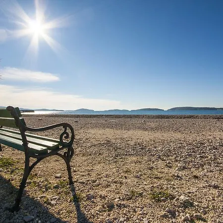 Beader Brodarica (Sibenik-Knin)