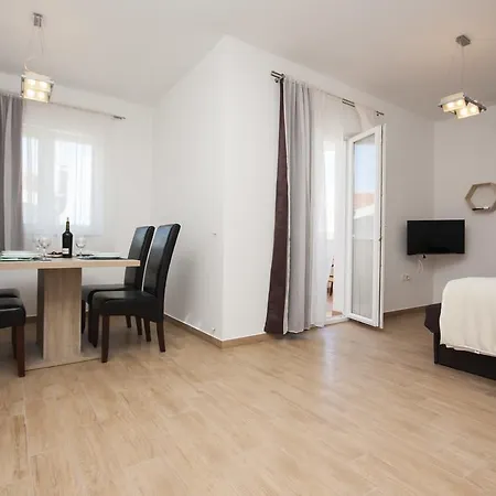 Apartmán Beader Brodarica (Sibenik-Knin)